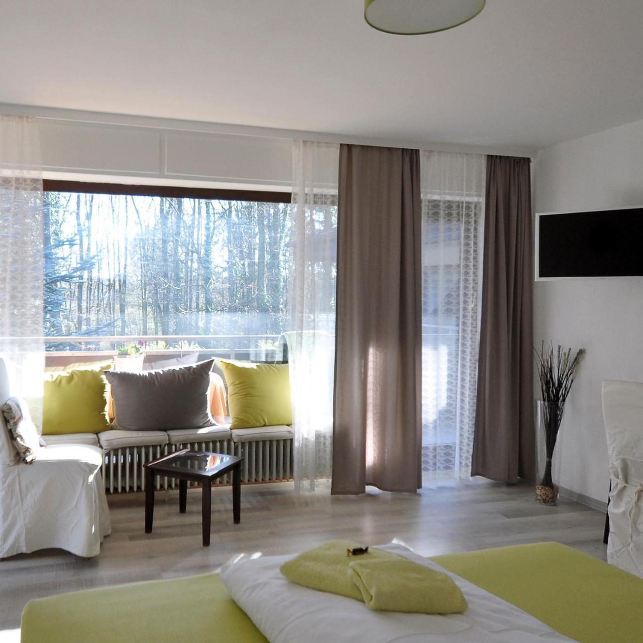 Waldpension Bielefeld Ngoại thất bức ảnh